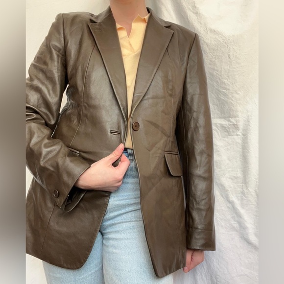 Vintage DKNY Brown Leather Blazer - Picture 2 of 3